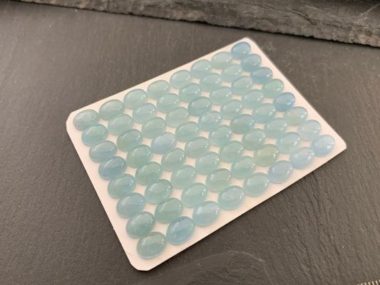 Aquamarine oval 6x8mm cabochon - Calibrated cabochons