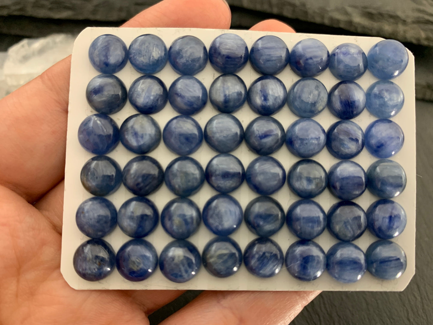 Kyanite round 8mm cabochon - Calibrated cabochons