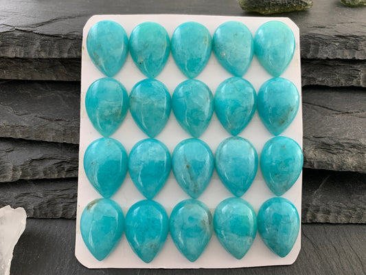 Amazonite Pear 13x18mm Cabochon - Calibrated cabochons