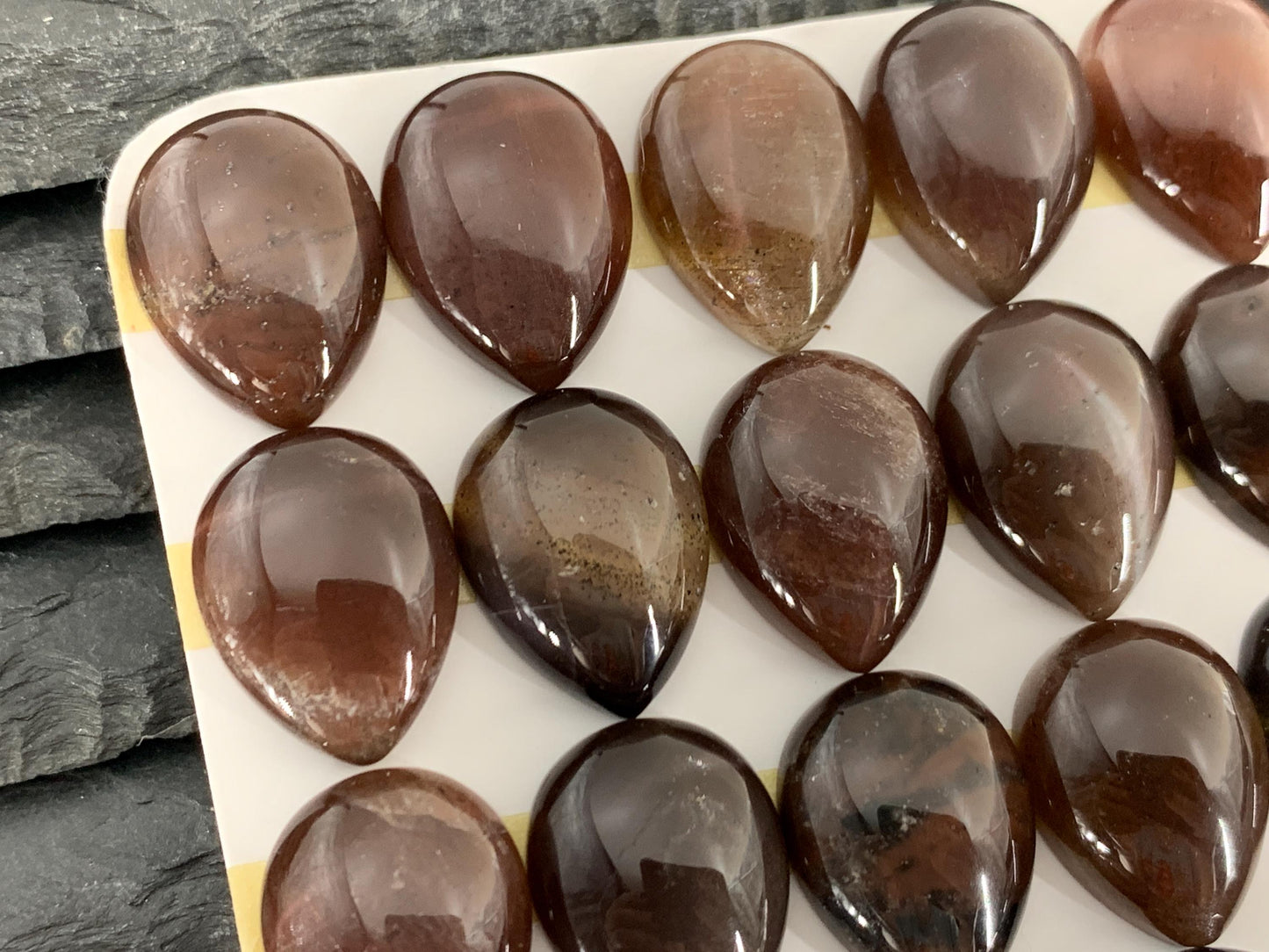 Gold Sunstone pear 15x20mm cabochon - Calibrated cabochons