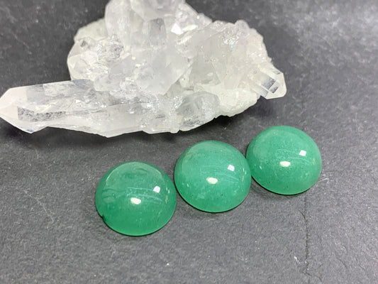 Green Aventurine round 12mm cabochon - Calibrated cabochons
