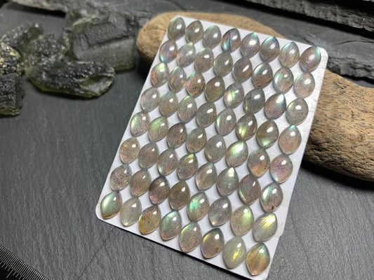 Labradorite marquise  6x8mm Cabochon - Calibrated Cabochons