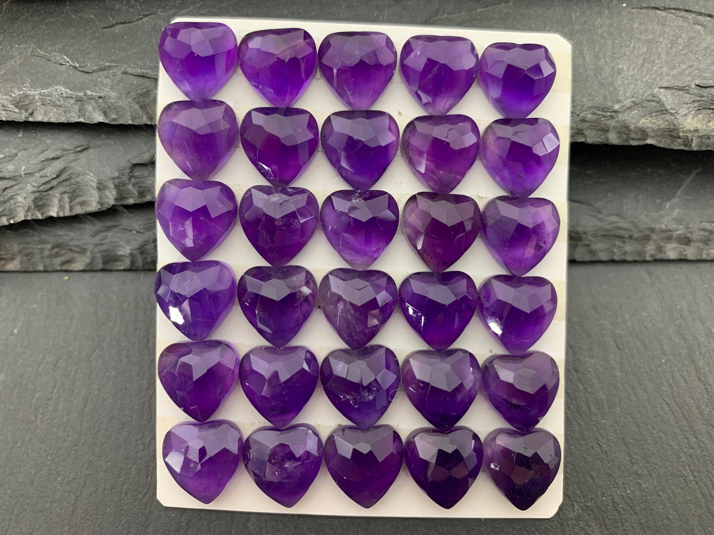 Faceted Amethyst heart 12x12mm cabochon - Calibrated cabochons