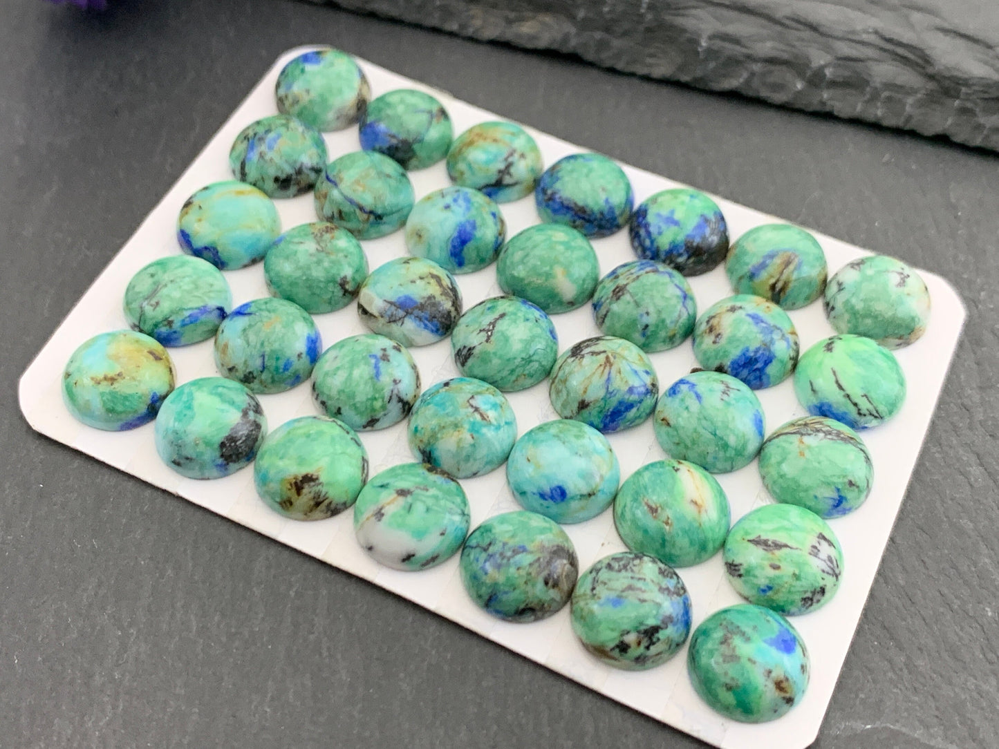 Azurite round 10mm cabochon - Calibrated Azurite
