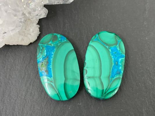 Malachite Chrysocolla oval 14x24x4mm cabochon pair