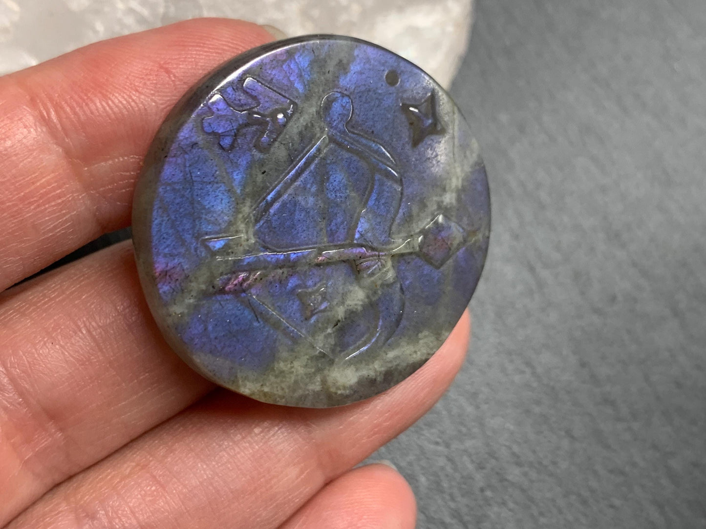 Sagittarius Purple Labradorite Zodiac Signs - Zodiac Constellations Carving