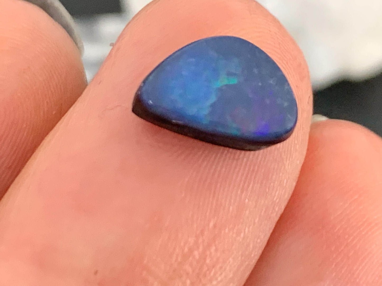 Australian Opal doublet 6x9x3mm cabochon