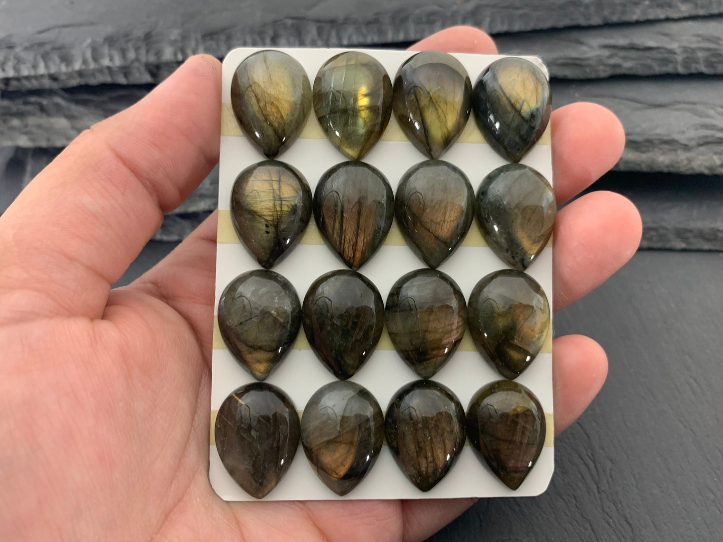 Labradorite pear 15x20mm Cabochon - Calibrated Cabochons