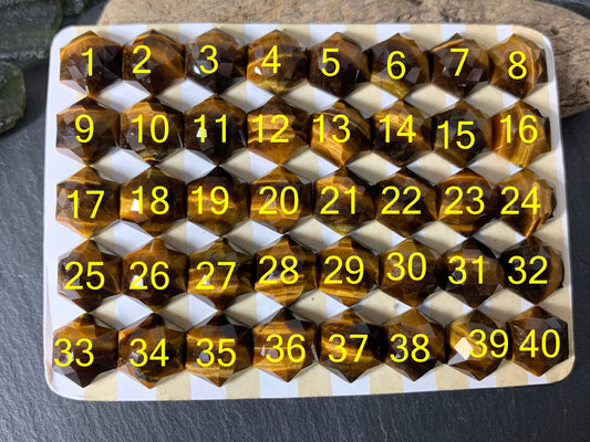 Faceted Tiger Eye hexagon 11mm cabochon - Calibrated cabochons