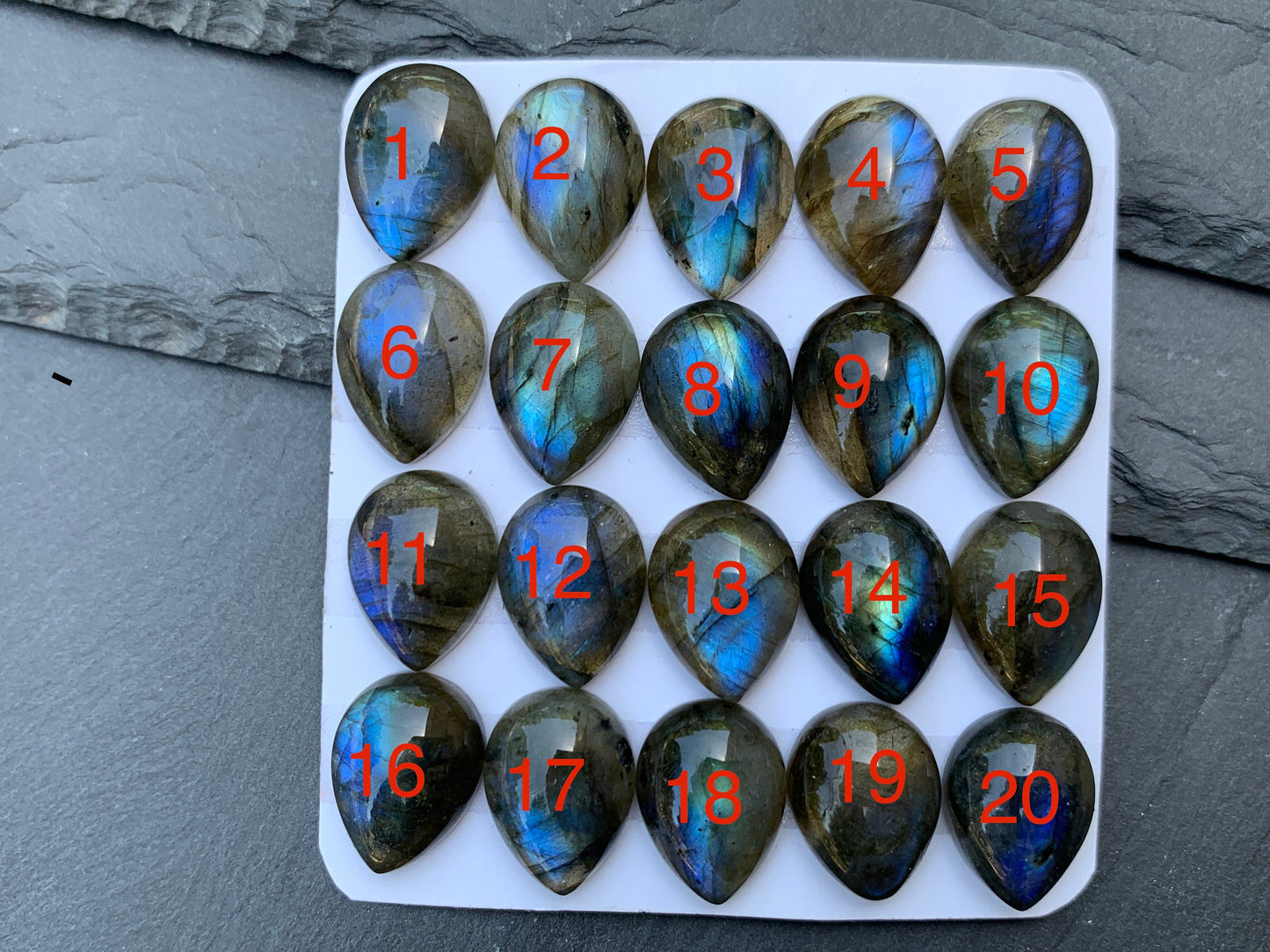 Labradorite pear 12x16mm cabochon - Calibrated Cabochons
