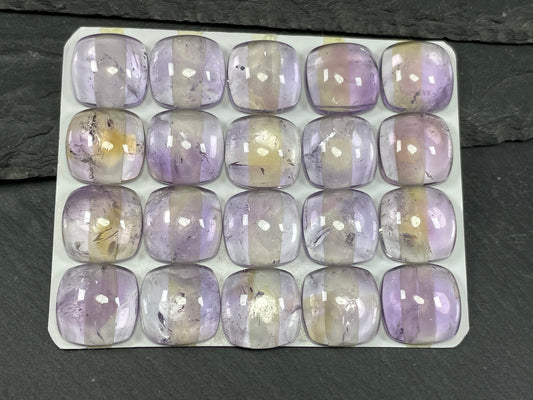 Amethyst square cushion cabochon 15mm - Calibrated cabochons