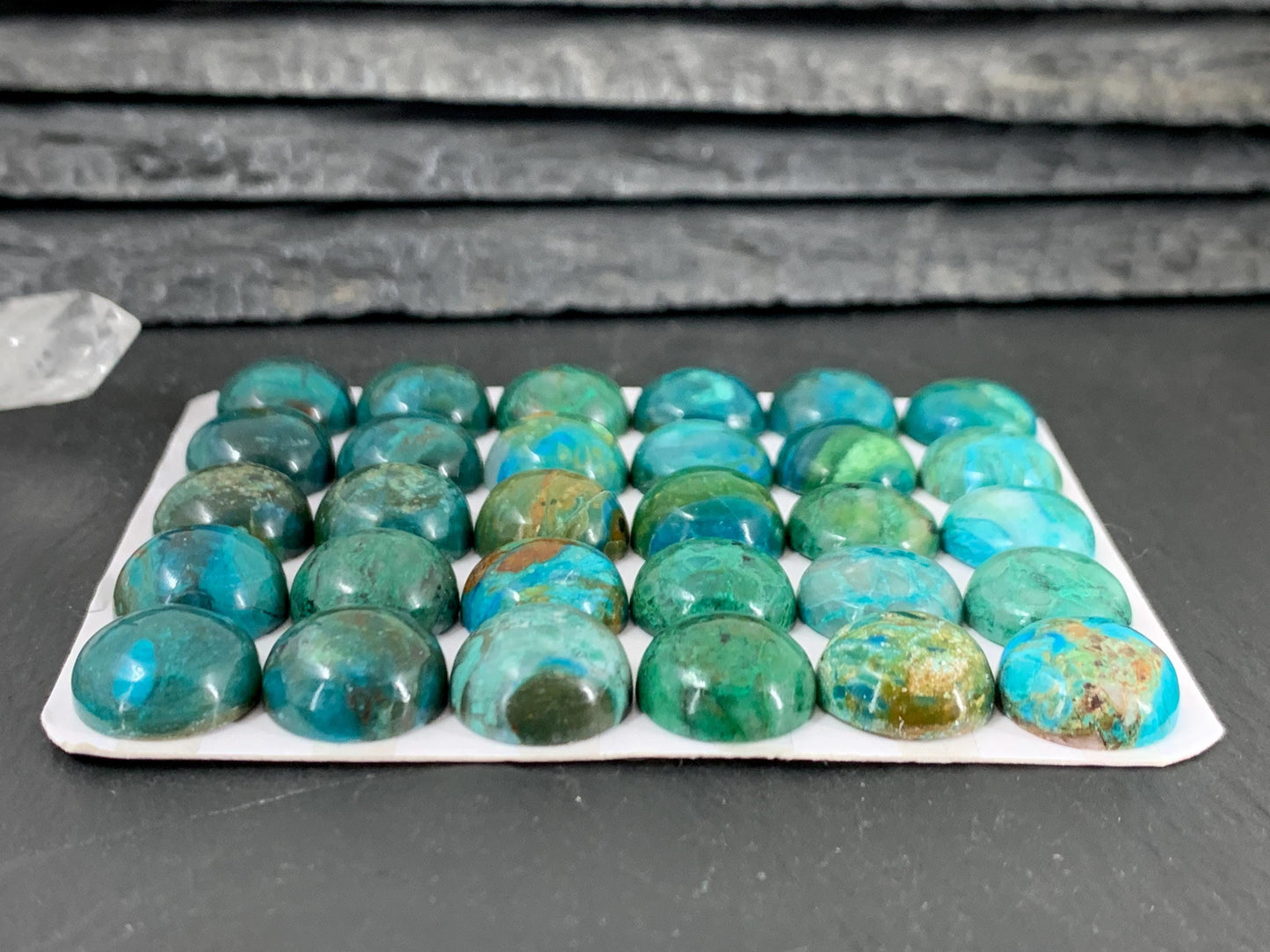 Opaline round 12mm cabochon- Calibrated cabochons