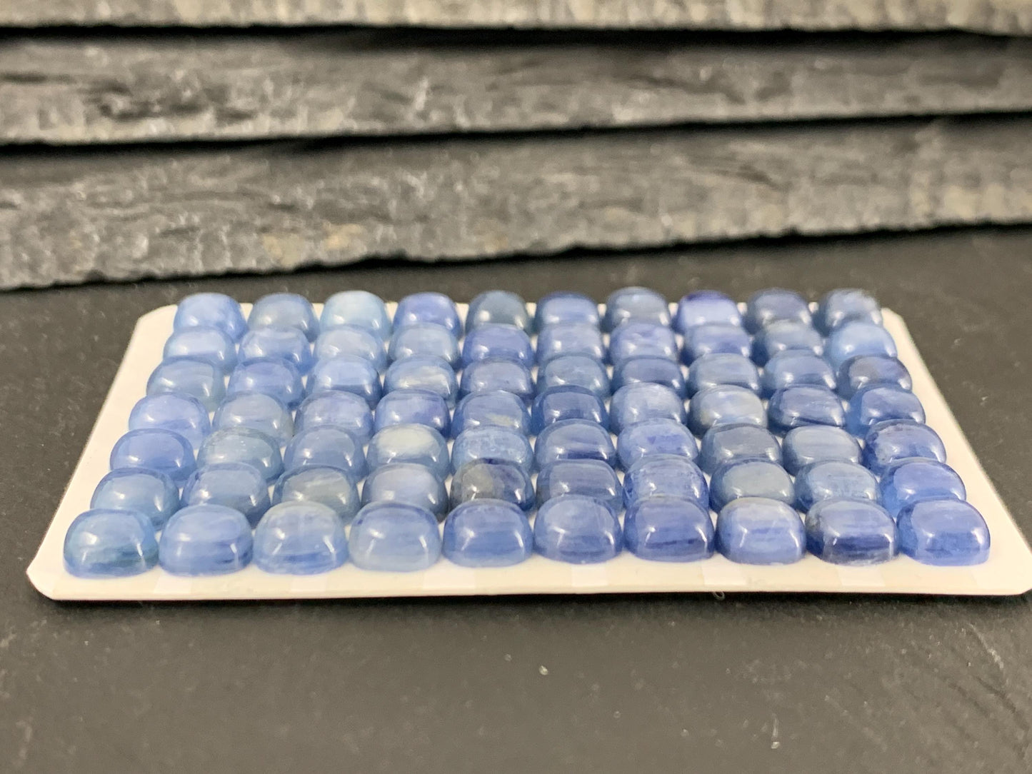 Kyanite square cushion 6mm cabochon - Calibrated cabochons