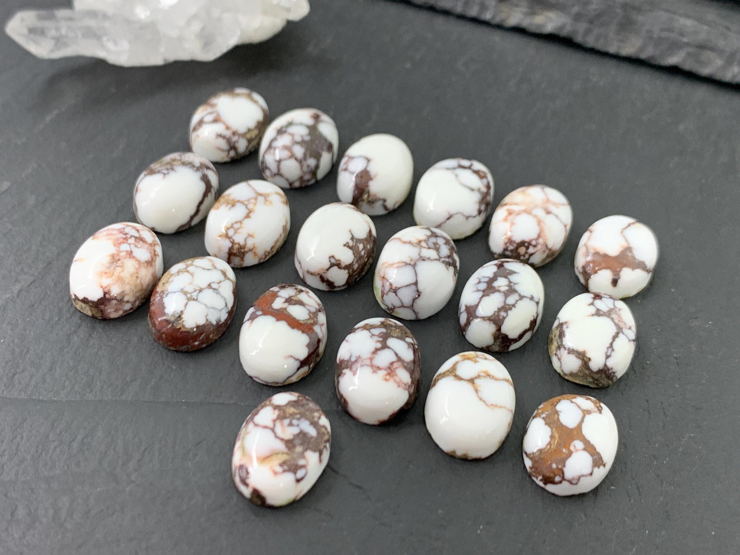 Wild Horse Jasper oval 10x14mm cabochon