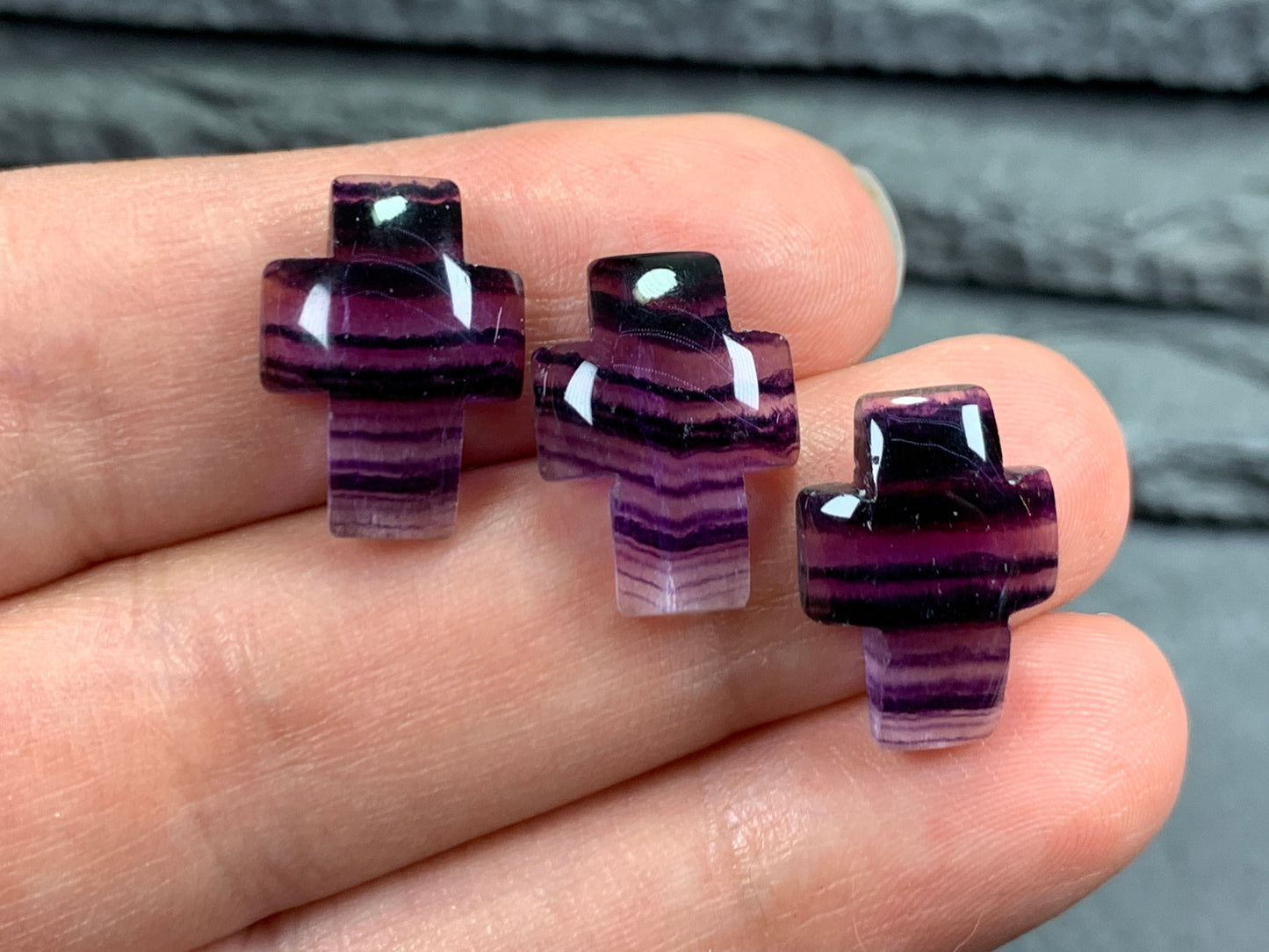 Cross Purple Fluorite Cabochon 12x16mm - Calibrated cabochons