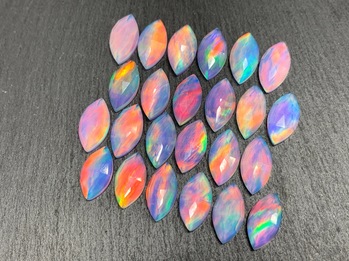 Faceted Aurora Opal marquise 8x16mm cabochon - Doublet cabochons