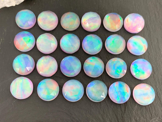 Faceted Aurora Opal round 12mm cabochon - Doublet cabochons