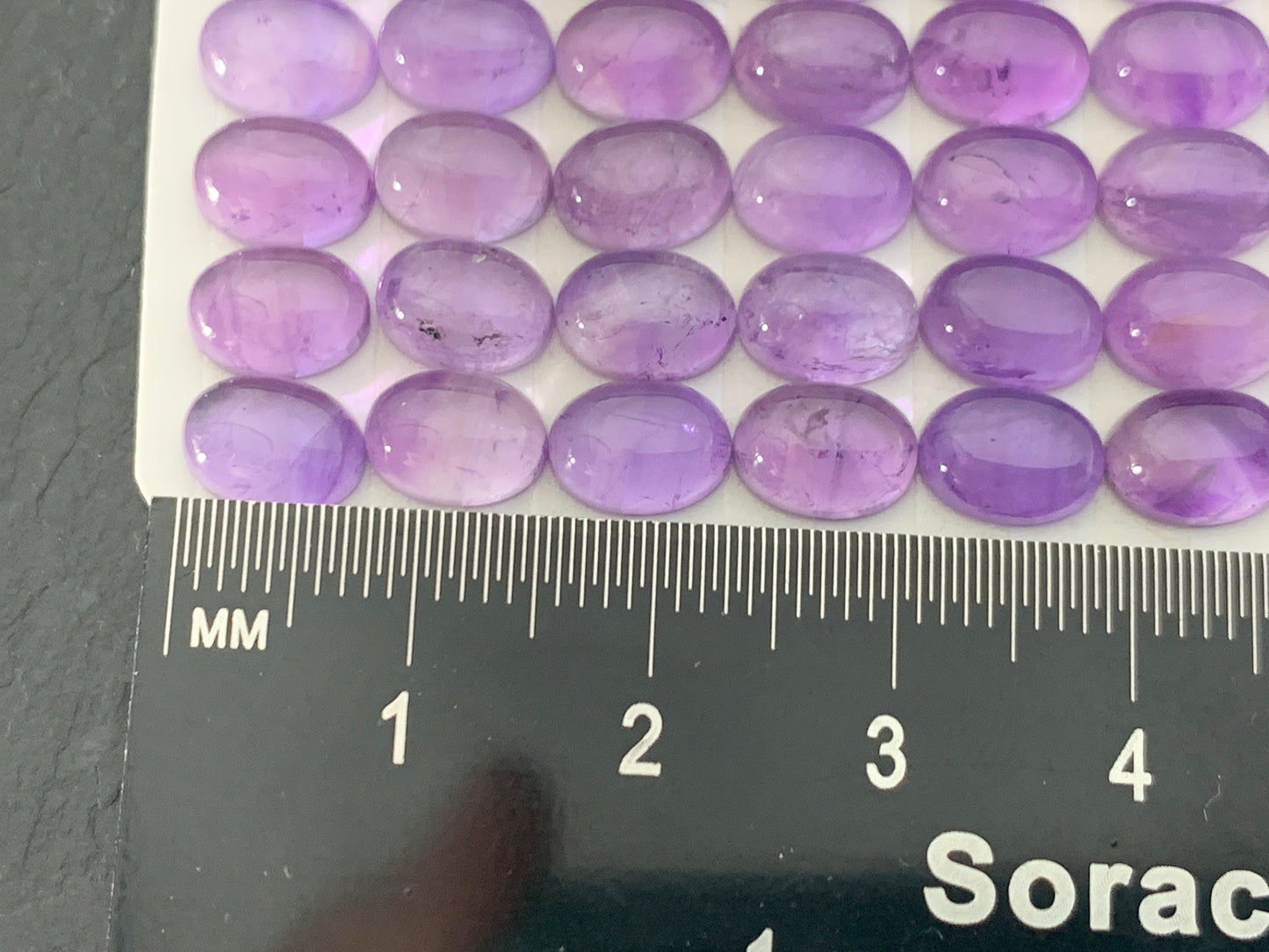 Amethyst oval 6x8mm cabochon - Calibrated cabochons