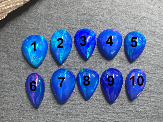 Ethiopian Opal pear 9-11mm long cabochon - Natural Opal smoked to blue color