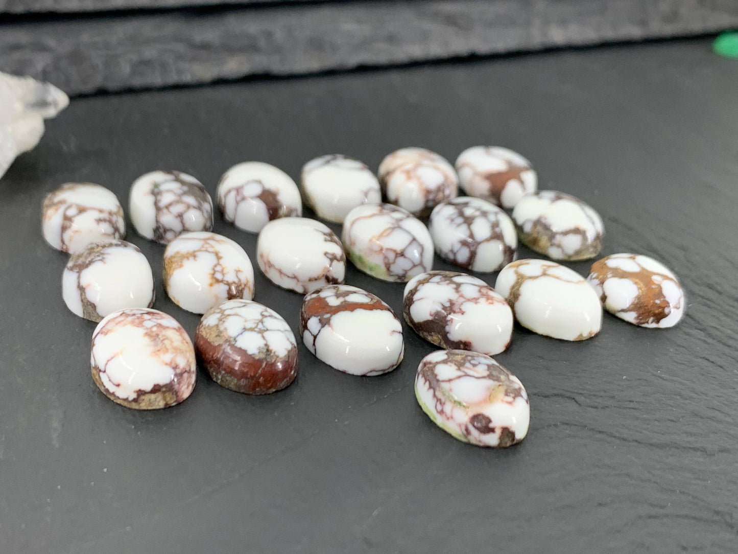 Wild Horse Jasper oval 10x14mm cabochon