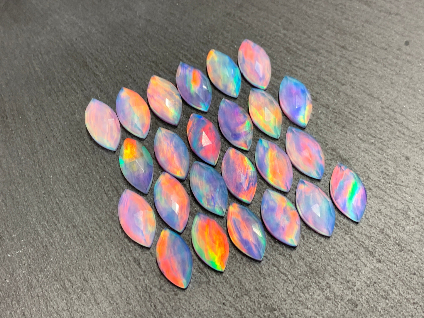 Faceted Aurora Opal marquise 8x16mm cabochon - Doublet cabochons