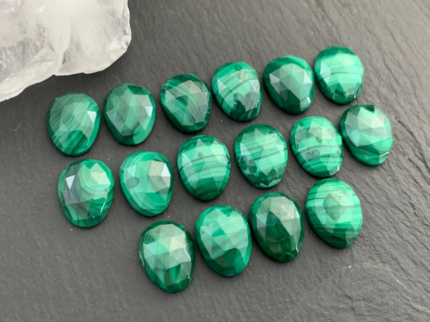 Faceted Malachite pear 10x13mm cabochon