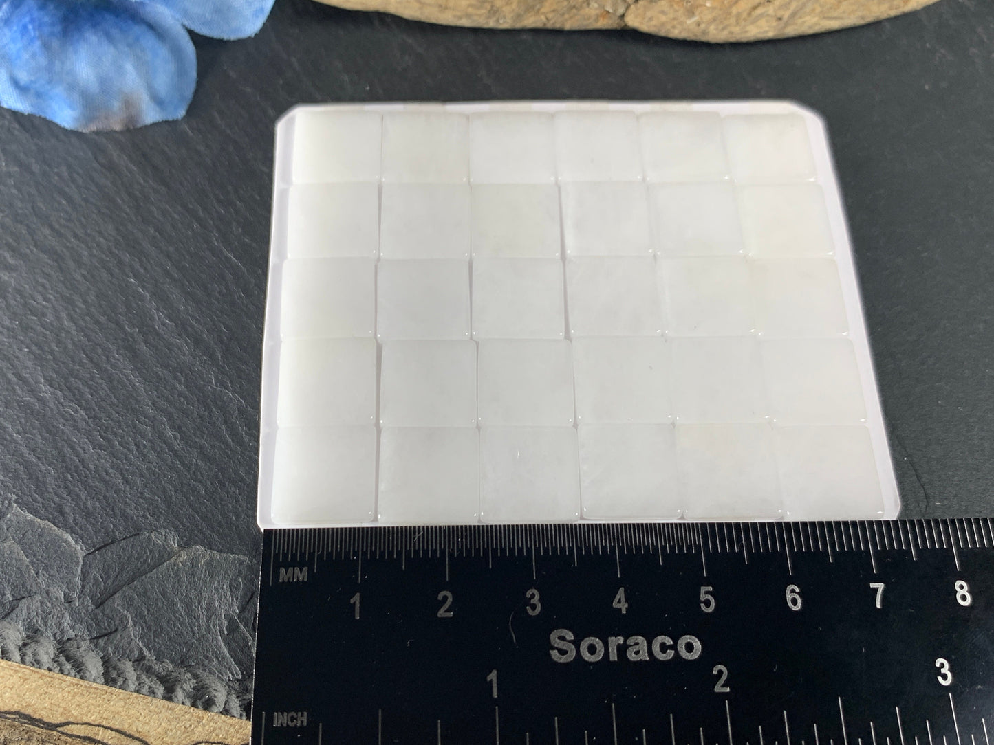 Flat White Quartzite square 12x12mm cabochon - calibrated cabochons