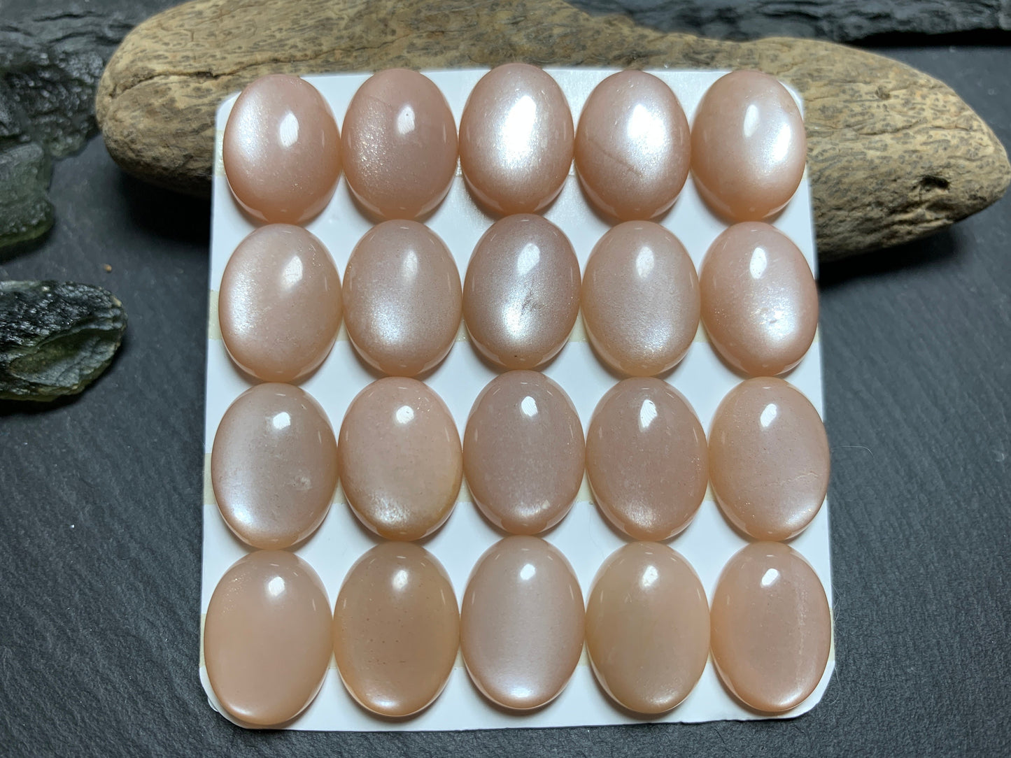 Peach Moonstone oval 12x16mm Cabochon