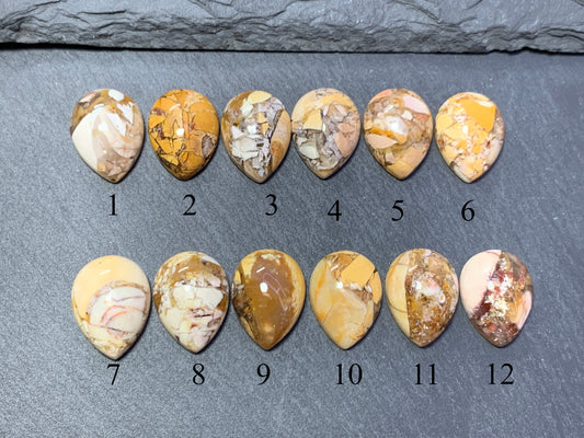 Brecciated Mookaite pear 15x20mm pabochon - Calibrated cabochons