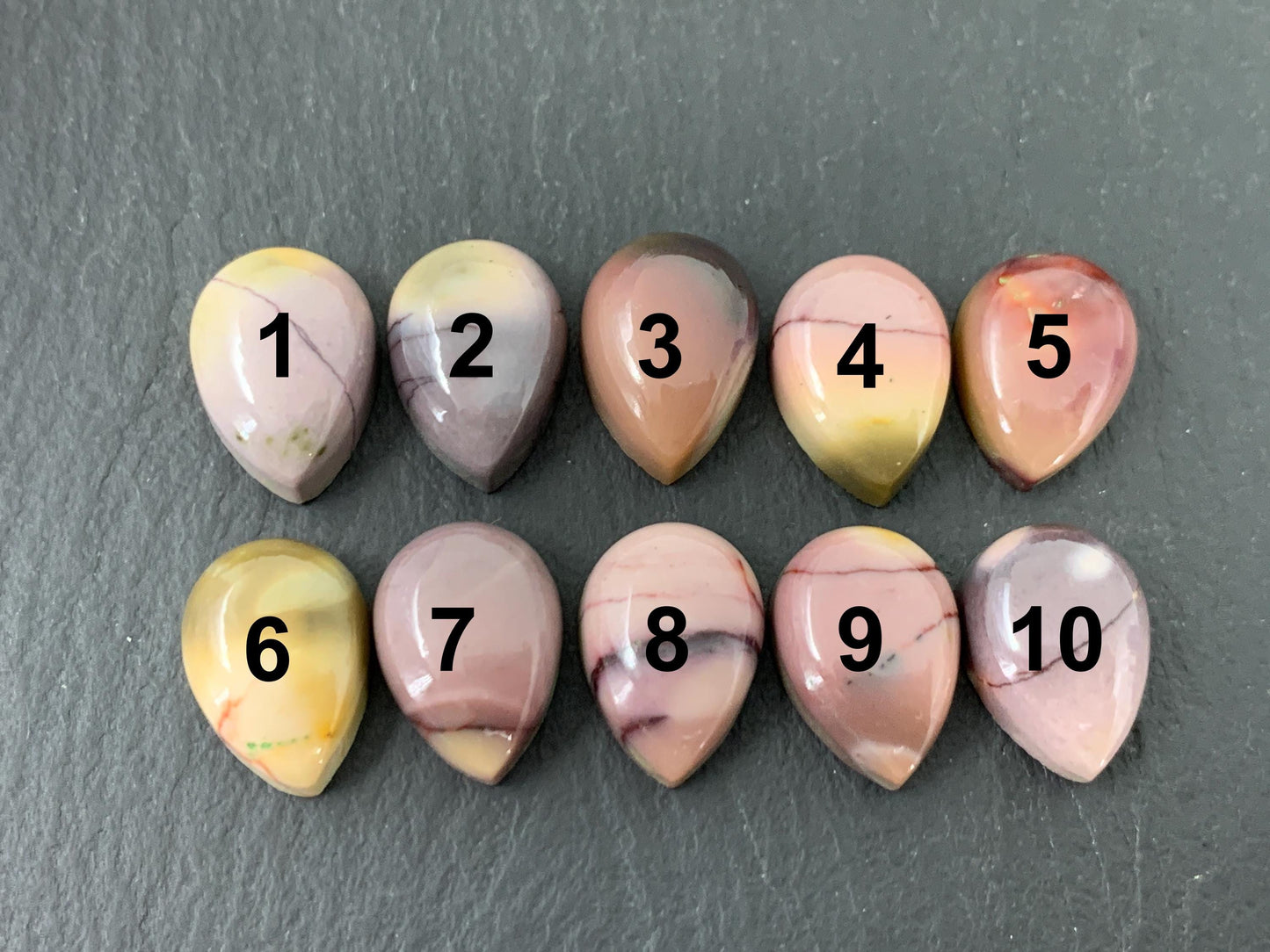 Mookaite Jasper pear 10x14mm cabochon