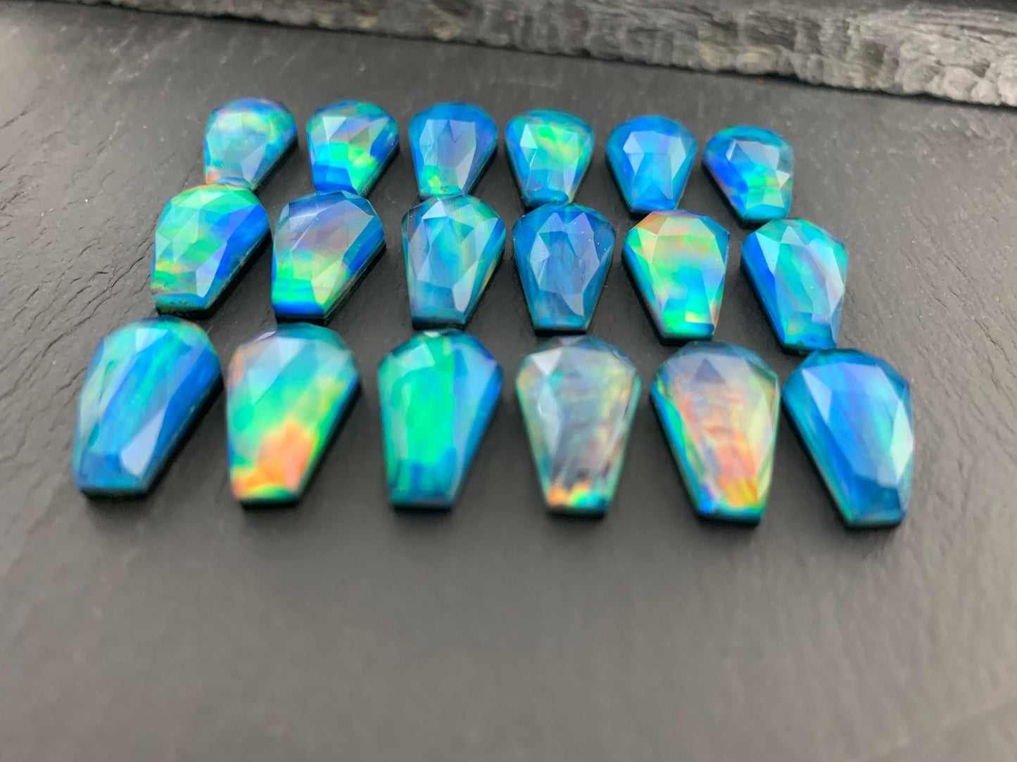 Faceted Aurora Opal coffin 10x16mm cabochon - Doublet cabochon