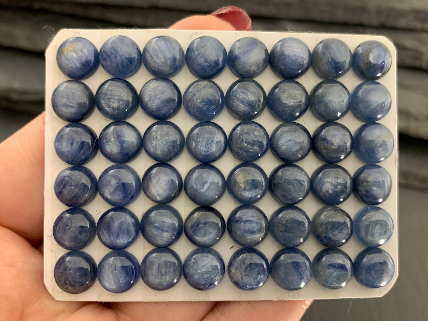 Kyanite round 8mm cabochon - Calibrated cabochons