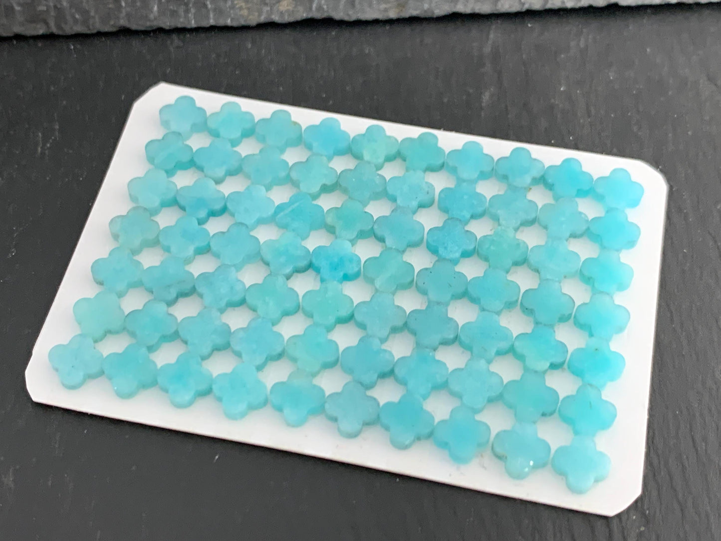 Flat Amazonite clover 6mm cabochon - Calibrated cabochons