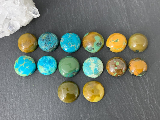 Tibetan Turquoise round 9-10mm cabochon