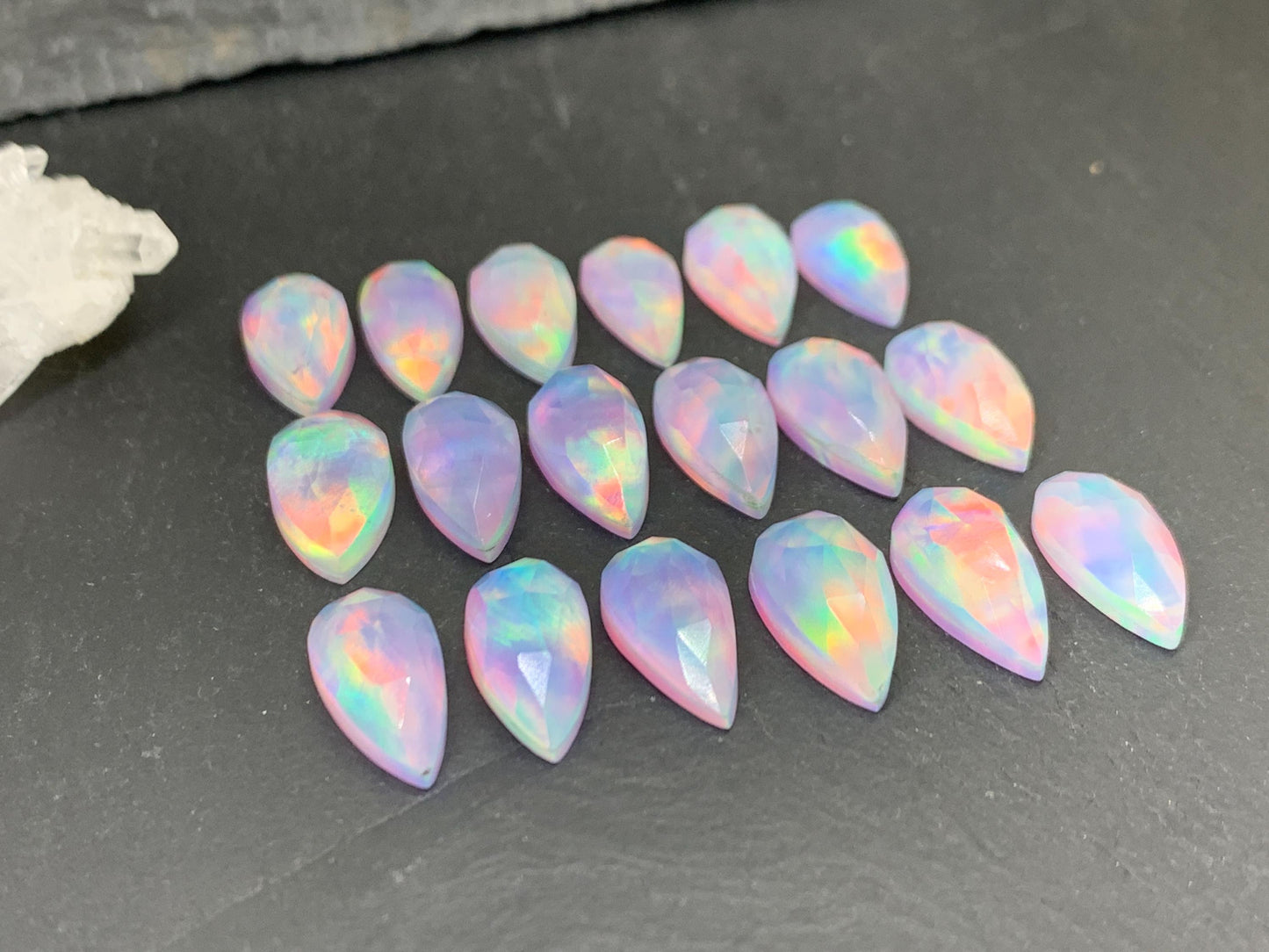 Faceted  Aurora Opal pear 7x15mm cabochon - Doublet cabochons - man made Opal