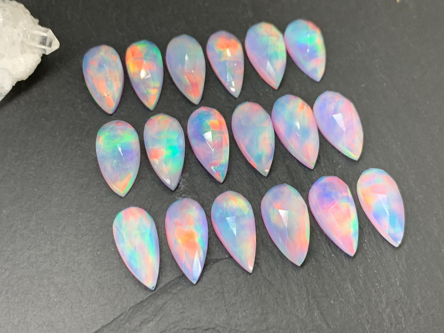 Faceted  Aurora Opal pear 7x15mm cabochon - Doublet cabochons - man made Opal