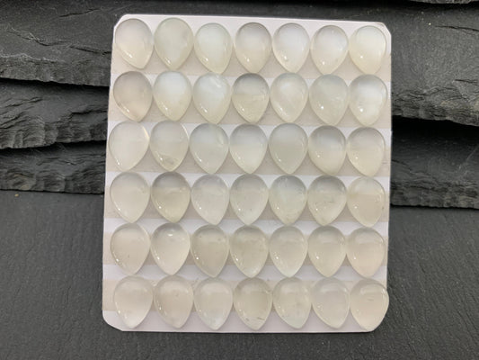 White Moonstone pear 8x10mm cabochon - Calibrated cabochons
