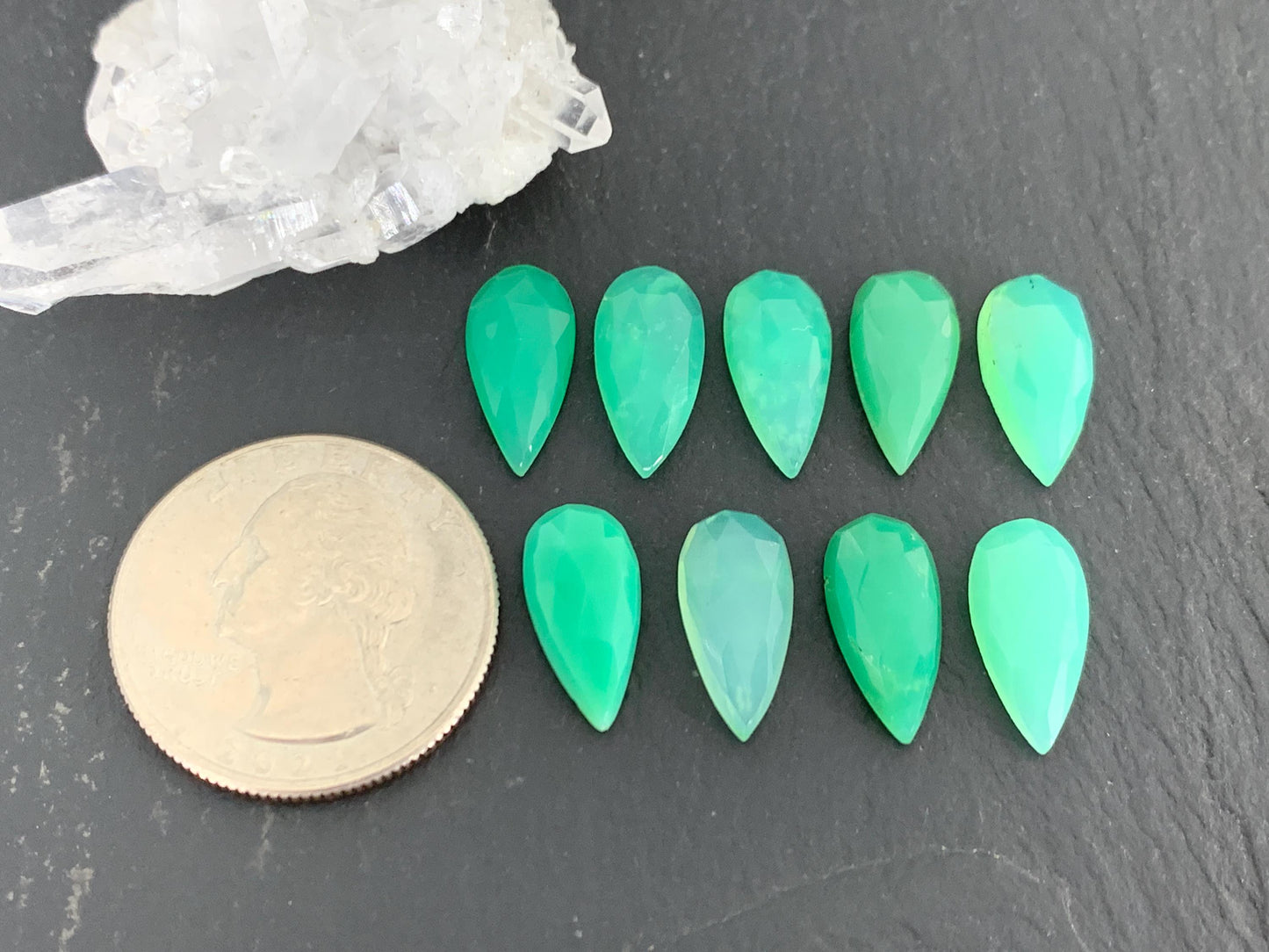 Faceted Chrysoprase pear 7x15mm cabochon