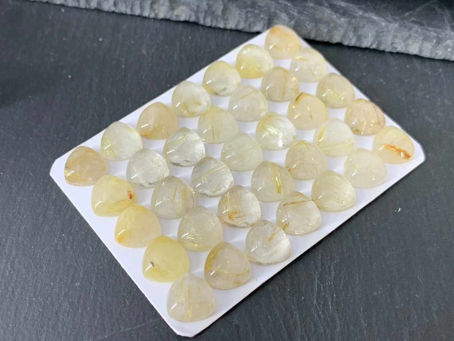Gold Rutilated Quartz triangle 10x10mm cabochon - Calibrated cabochons