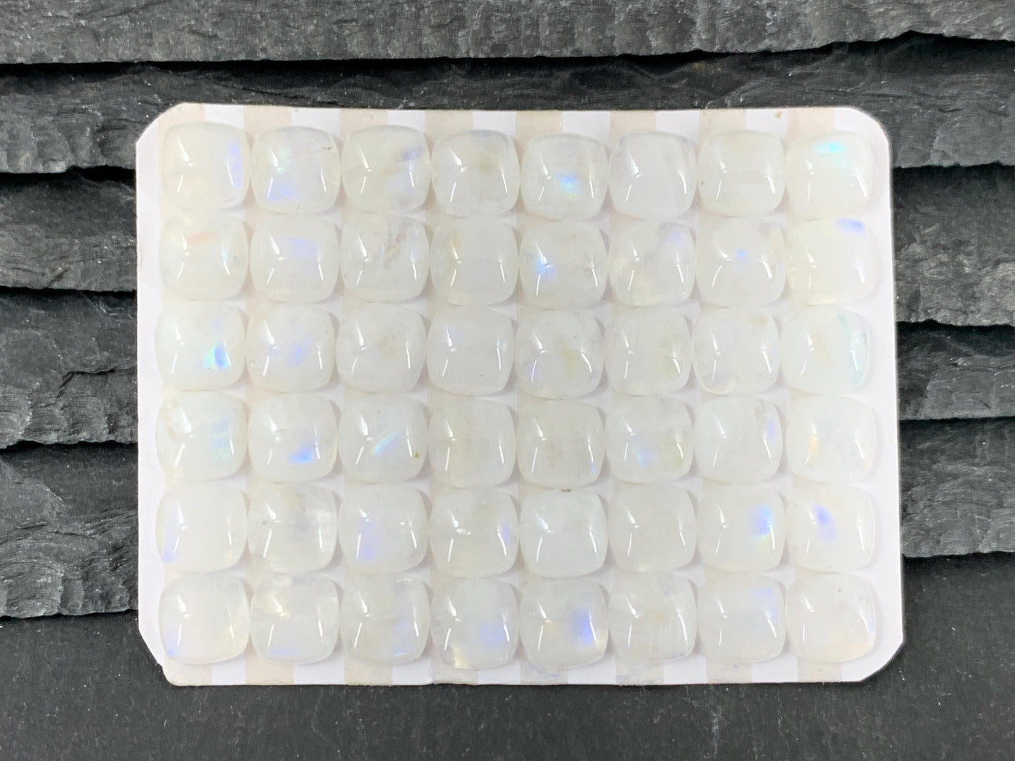 Rainbow Moonstone square cushion 8mm cabochon - Calibrated cabochons