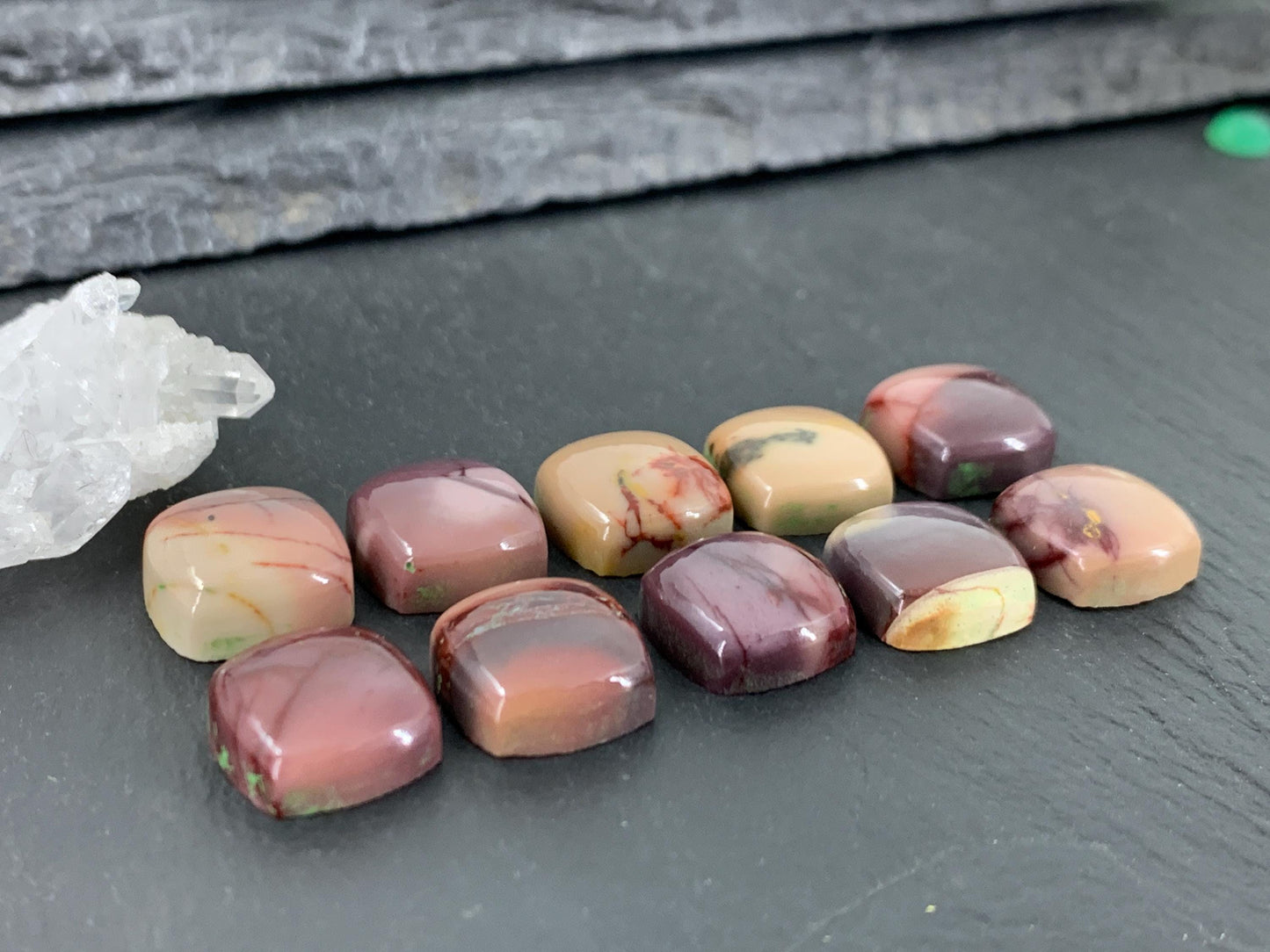 Mookaite Jasper square 12mm cabochon