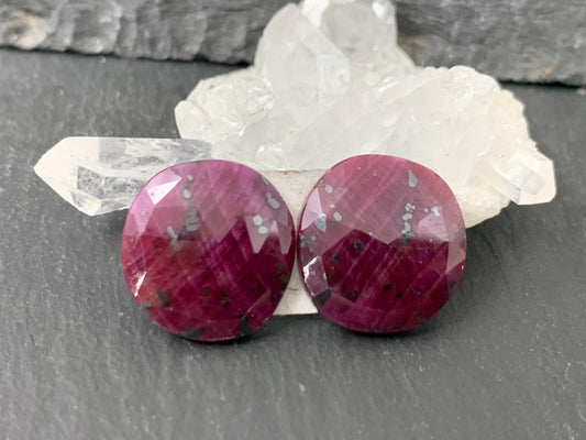 Faceted Ruby pair 14x14x3.5mm cabochon