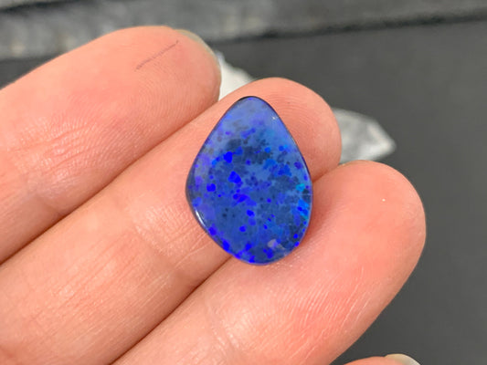 Australian Opal doublet 12x16x4mm cabochon