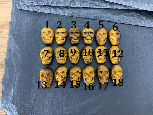 Tiger eye skull 15x22mm cabochon