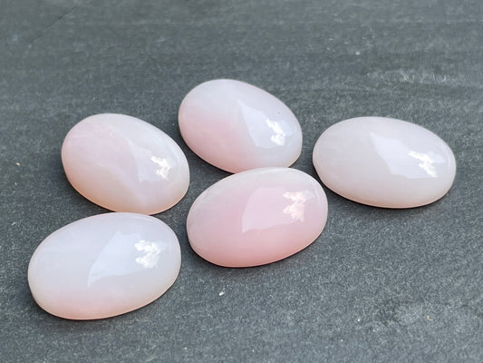 Pink Opal oval 13x18mm Cabochon - Calibrated cabochons
