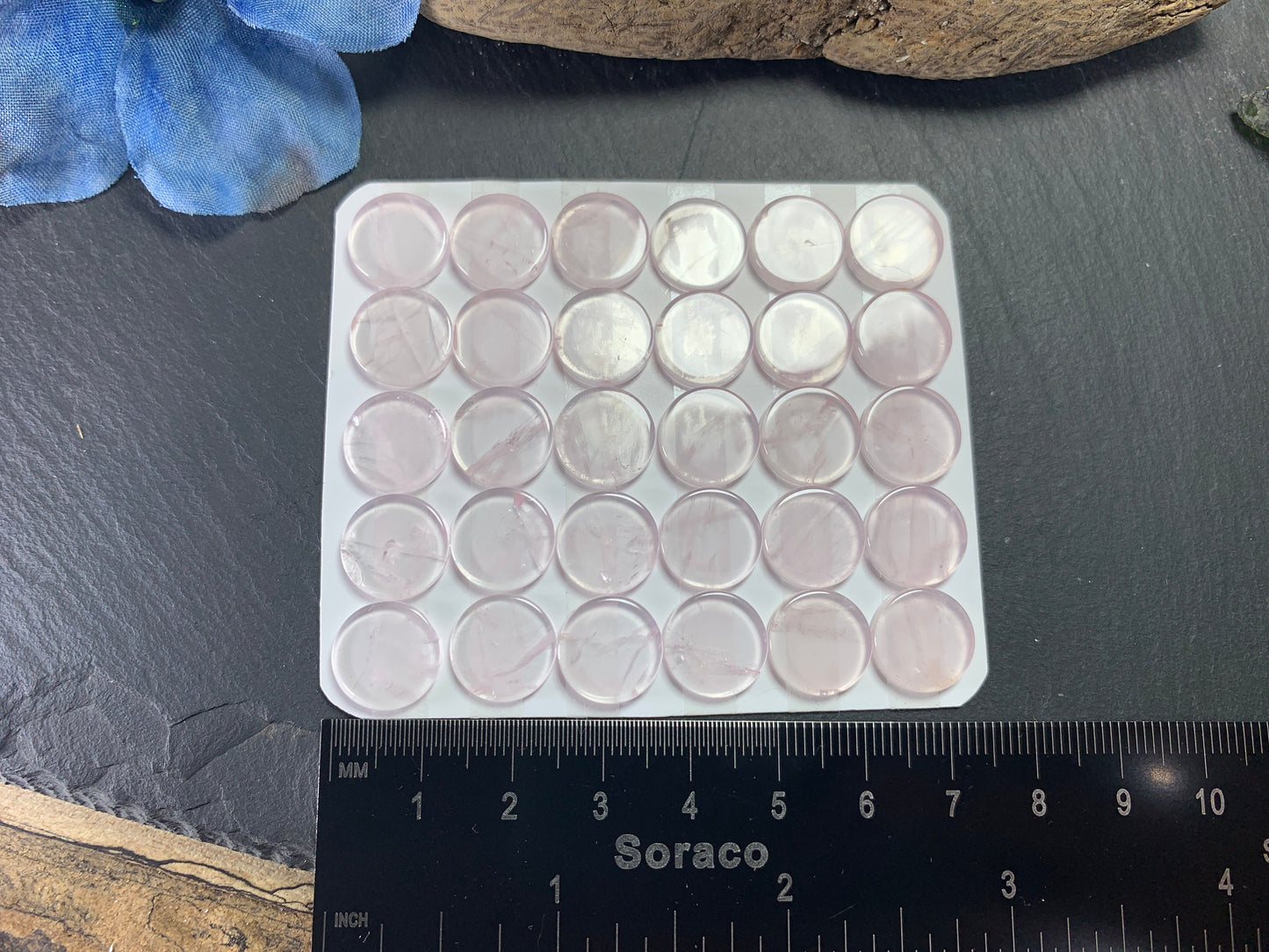 Flat Rose Quartz round 12mm cabochon - Calibrated cabochons
