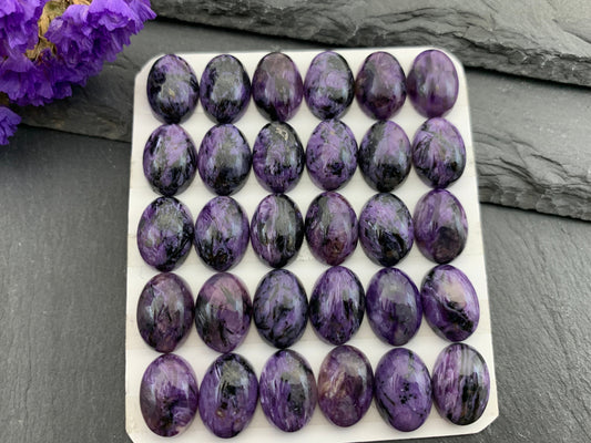 Charoite oval 10x14mm cabochon - Calibrated cabochons