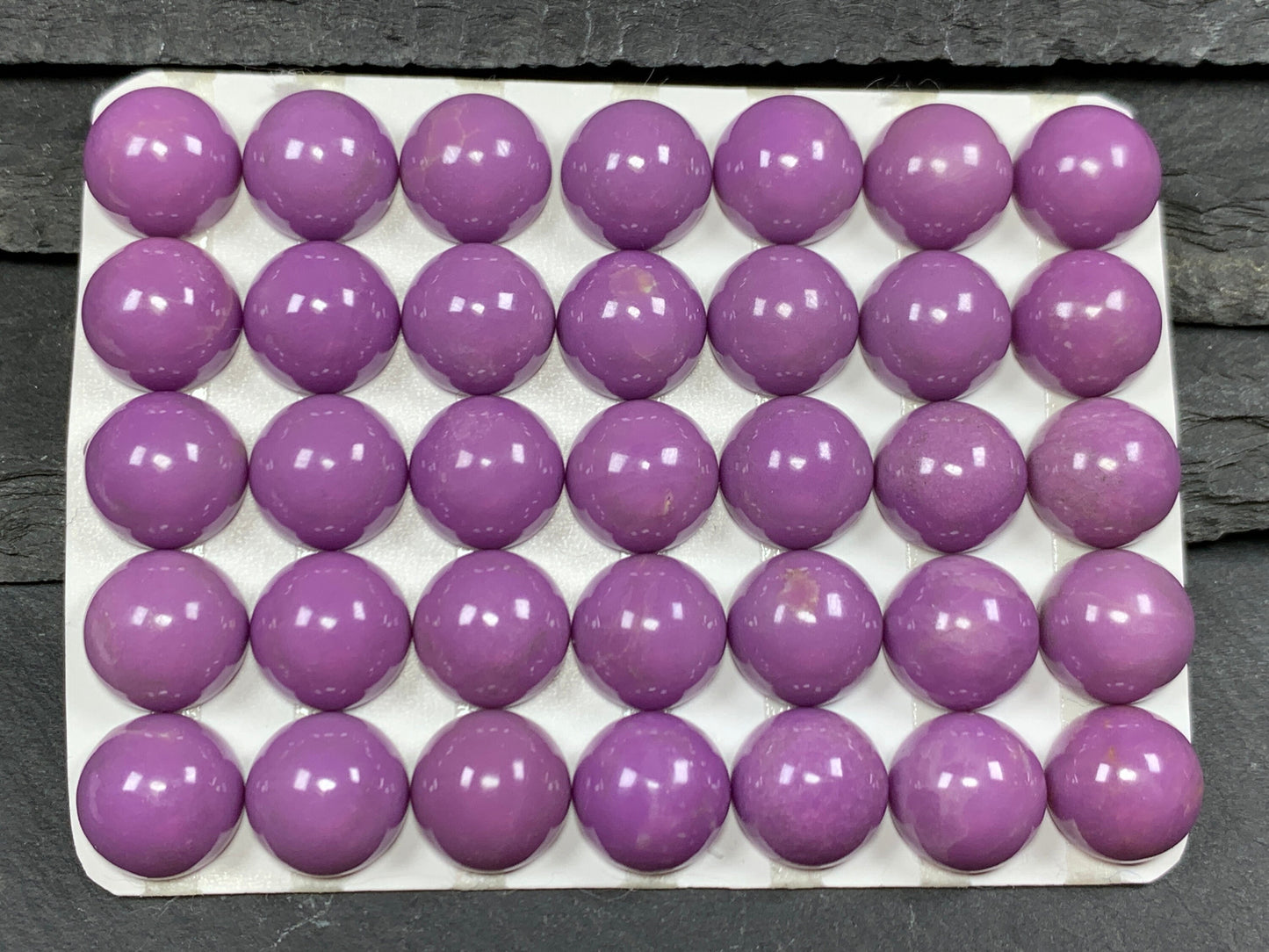 Phosphosiderite round 10mm cabochon - Calibrated cabochons