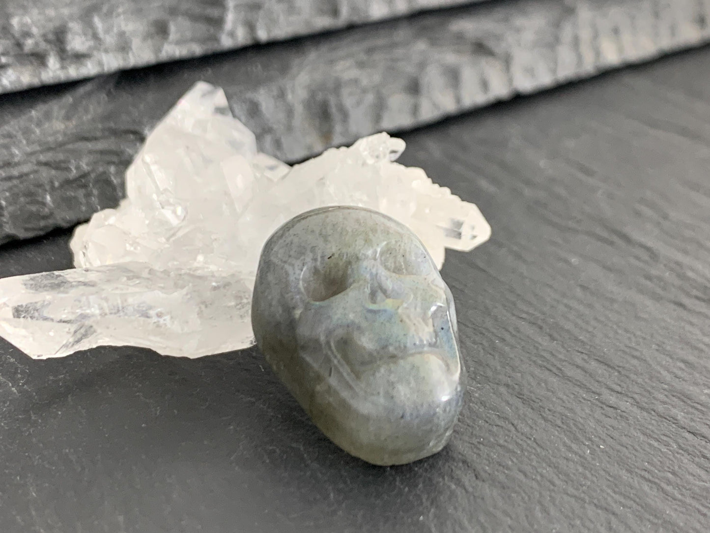 Labradorite Skull Cabochon 15x21mm, Labradorite Skull, Natural Gemstone, Halloween Jewelry, Handcrafted Accessory