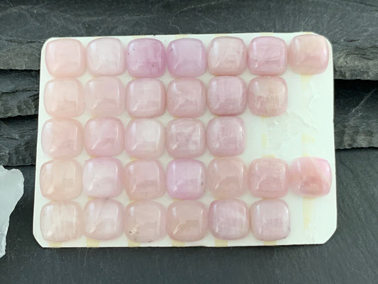 Pink Kunzite square cushion 10x10mm cabochon - Calibrated cabochons